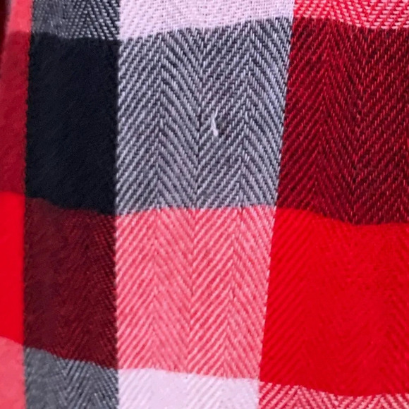 Levi’s flannel shirt, lined flannel button up, fall flannel - Picture 3 of 10